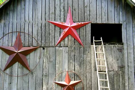 what does the big metal stars on houses mean|stars on barns meaning.